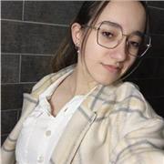 Profesora de inglés con nivel B1 para niños de la ESO
